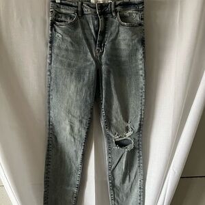 Distressed Gray Women's Jeans
